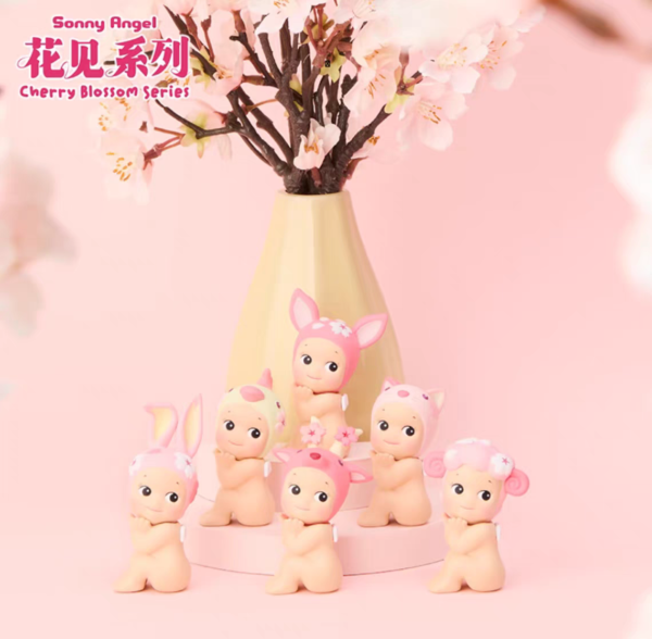 Sonny Angel Cherry Blossom Hanami Edition