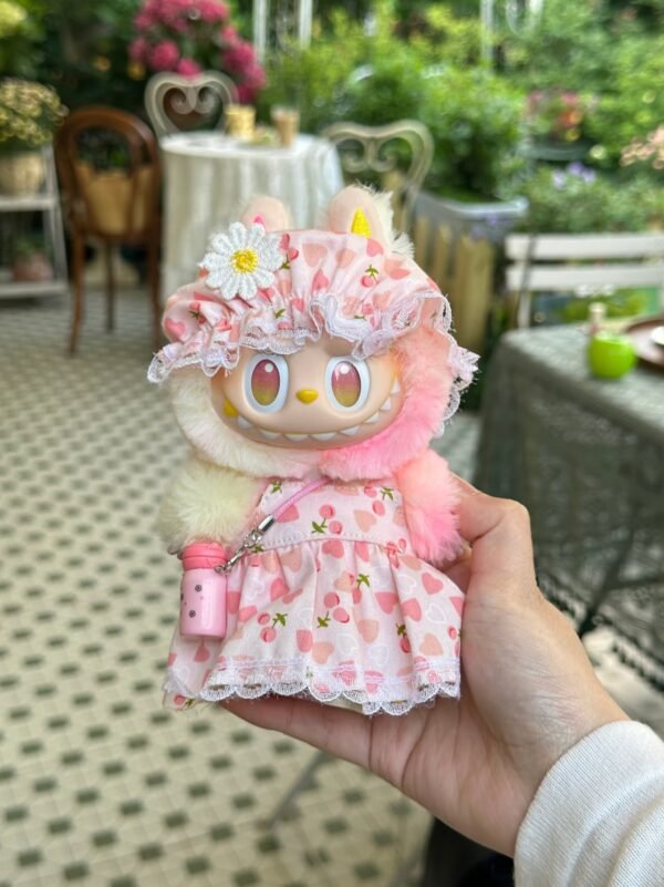 Labubu Lovely Outfits 4